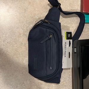 Travelon Anti Theft Waist Pack